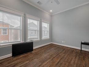 2106 Bidwel1 Drive, Houston TX 77018