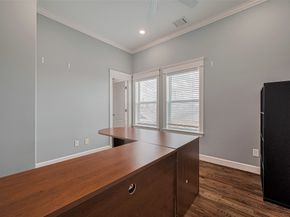 2106 Bidwel1 Drive, Houston TX 77018