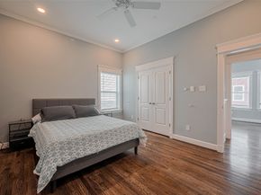 2106 Bidwel1 Drive, Houston TX 77018