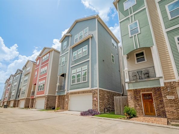 2106 Bidwel1 Drive, Houston TX 77018