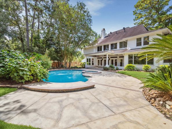 1606 Lodge Falls Court, Kingwood TX 77345