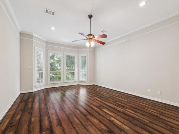 1606 Lodge Falls Court, Kingwood TX 77345