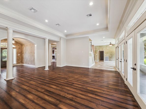 1606 Lodge Falls Court, Kingwood TX 77345