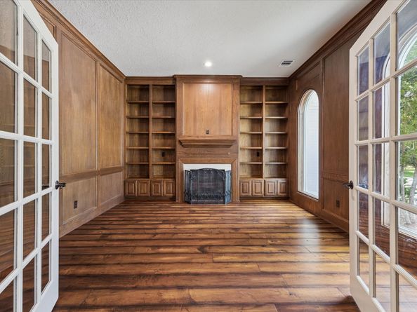 1606 Lodge Falls Court, Kingwood TX 77345