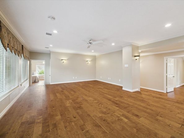 1606 Lodge Falls Court, Kingwood TX 77345
