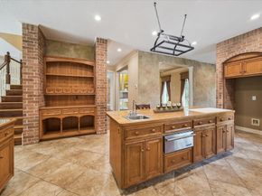1606 Lodge Falls Court, Kingwood TX 77345