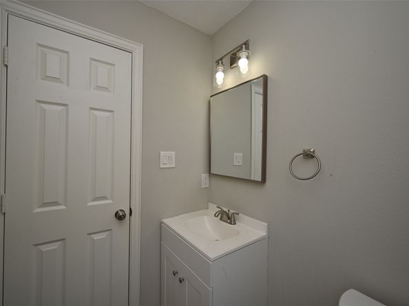 1502 Beaconshire Road, Houston TX 77077