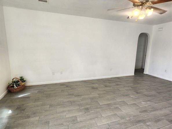 11926 Panay Drive, Houston TX 77048