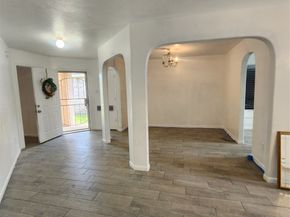 11926 Panay Drive, Houston TX 77048