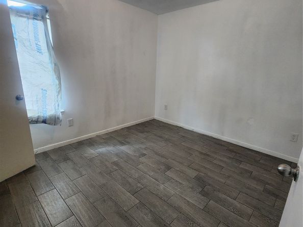 11926 Panay Drive, Houston TX 77048