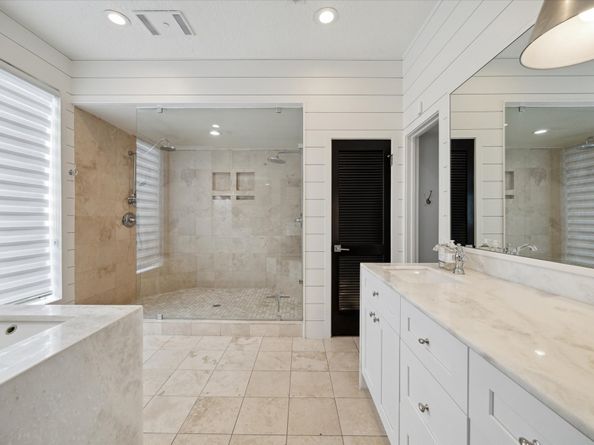 10851 Pepper Lane, Houston TX 77079
