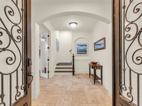 2505 Couch Street A, Houston TX 77008