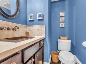 2505 Couch Street A, Houston TX 77008