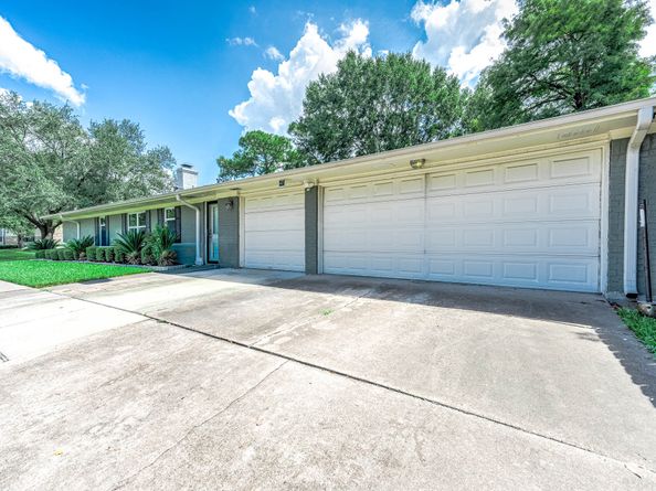 5331 Imogene Street, Houston TX 77096