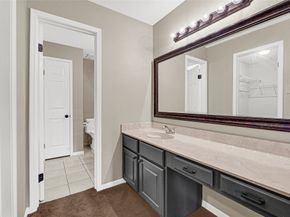 9800 Pagewood Lane 2703, Houston TX 77042