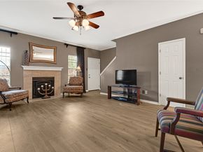 9800 Pagewood Lane 2703, Houston TX 77042