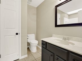 9800 Pagewood Lane 2703, Houston TX 77042