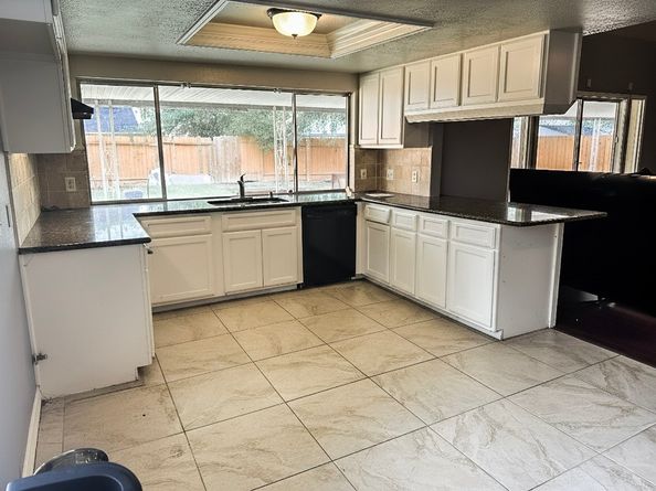 16250 Hollow Wood Drive, Houston TX 77090