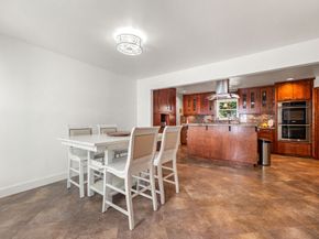 7306 Creek Crest Drive, Houston TX 77095