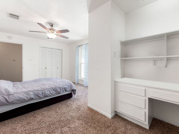 7306 Creek Crest Drive, Houston TX 77095