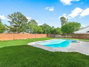 7306 Creek Crest Drive, Houston TX 77095