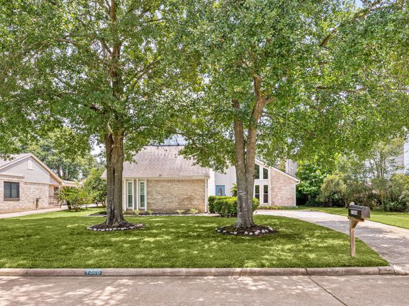 7306 Creek Crest Drive, Houston TX 77095