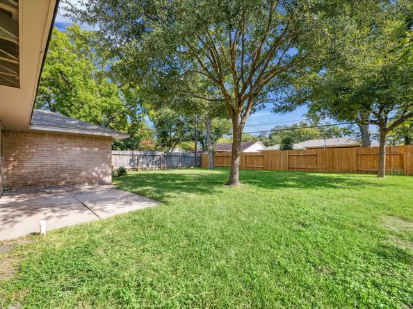 9623 Judalon Lane, Houston TX 77063
