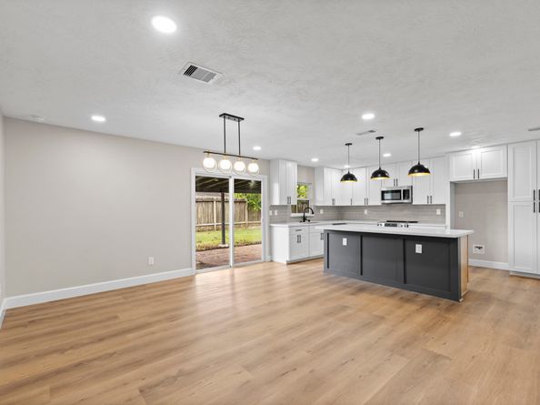 17311 Northern Star Drive, Houston TX 77084