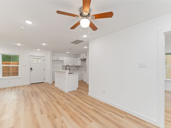 7652 Fawnridge Drive, Houston TX 77028