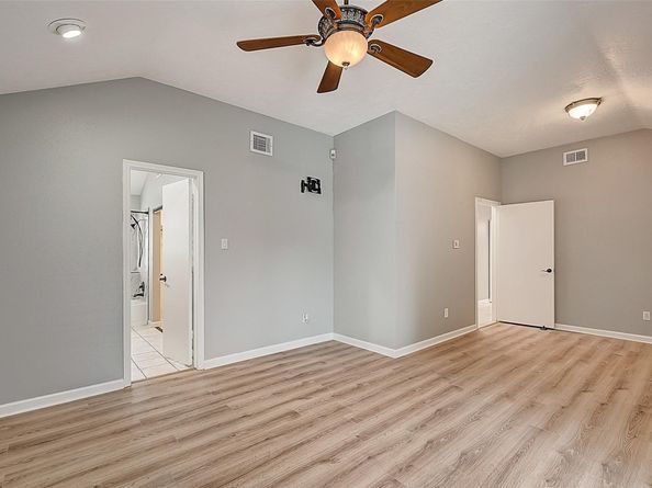 111 Ambershadow Drive, Houston TX 77015