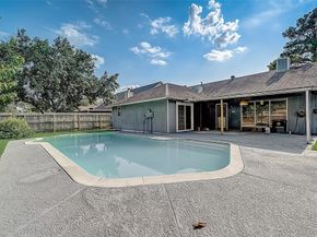 111 Ambershadow Drive, Houston TX 77015