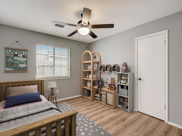 111 Ambershadow Drive, Houston TX 77015