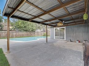 111 Ambershadow Drive, Houston TX 77015