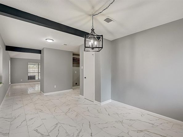 111 Ambershadow Drive, Houston TX 77015
