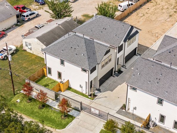 241 Rebecca Street A, Houston TX 77022