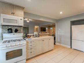 2222 Wakefield Drive, Houston TX 77018