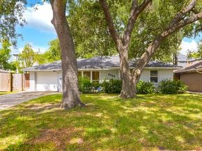 2222 Wakefield Drive, Houston TX 77018