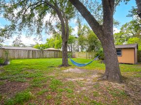 2222 Wakefield Drive, Houston TX 77018