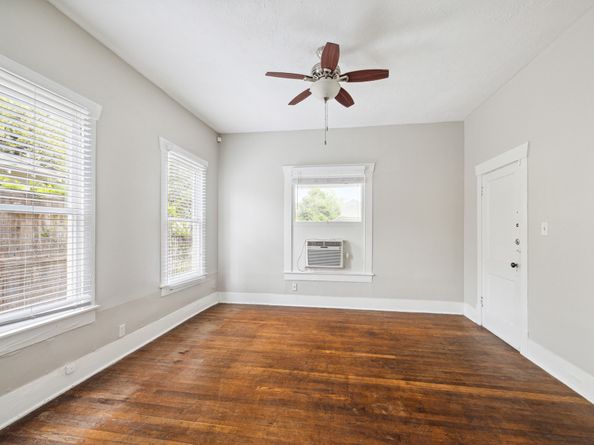 1847 Harvard Street, Houston TX 77008