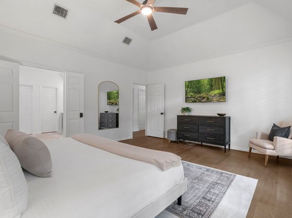 27 Heartleaf Court, The Woodlands TX 77381