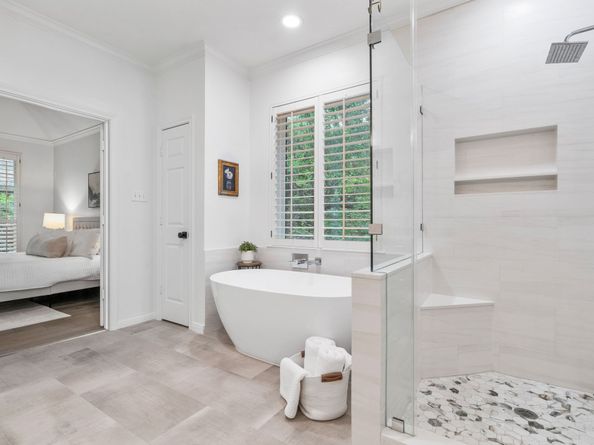 27 Heartleaf Court, The Woodlands TX 77381