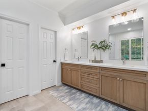 27 Heartleaf Court, The Woodlands TX 77381