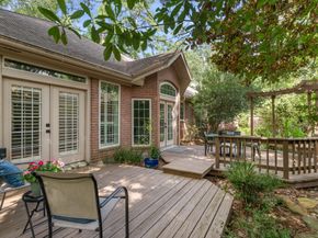 27 Heartleaf Court, The Woodlands TX 77381