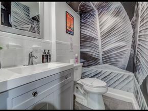 7916 Glenview Drive, Houston TX 77061