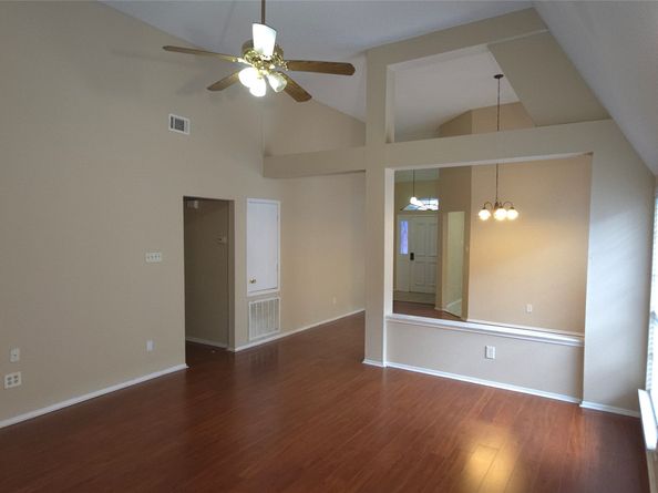 1538 Ridgebriar Drive, Houston TX 77014