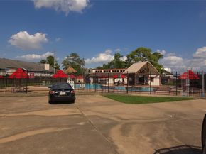 1538 Ridgebriar Drive, Houston TX 77014