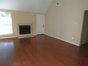 1538 Ridgebriar Drive, Houston TX 77014