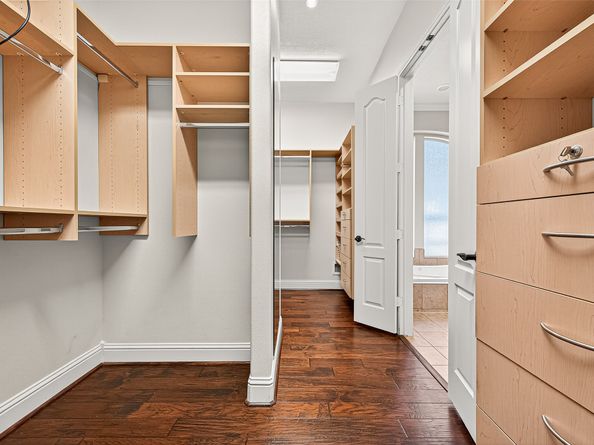 4518 Beacon View Court, Sugar Land TX 77479