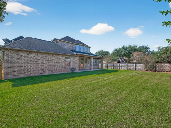 4518 Beacon View Court, Sugar Land TX 77479