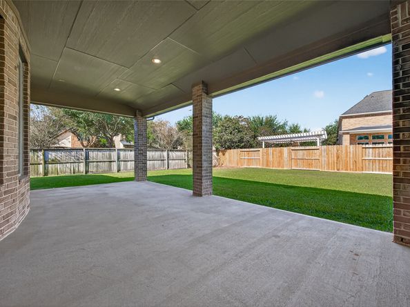 4518 Beacon View Court, Sugar Land TX 77479